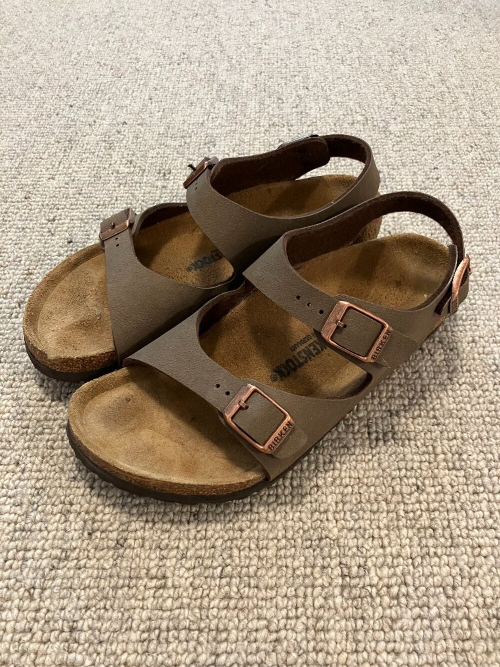 Like New Kids Birkenstocks